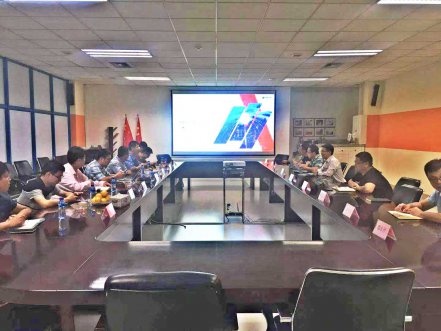 中科院海岸带钻研所辅导专家一行到Z6尊龙凯时软件调查